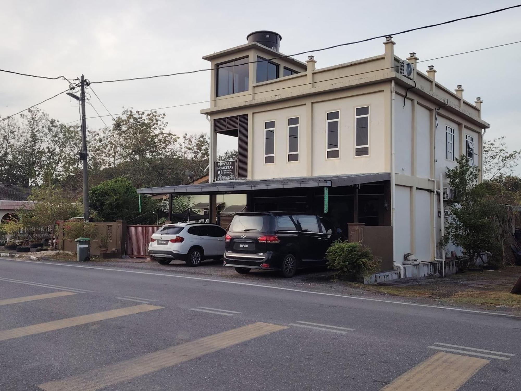 Topville Homestay Kangar Exterior foto